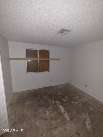 1910 N 42ND Drive, Phoenix, AZ 85009