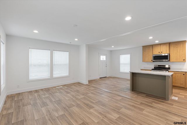 3543 Warren Place, Bellevue, NE 68005