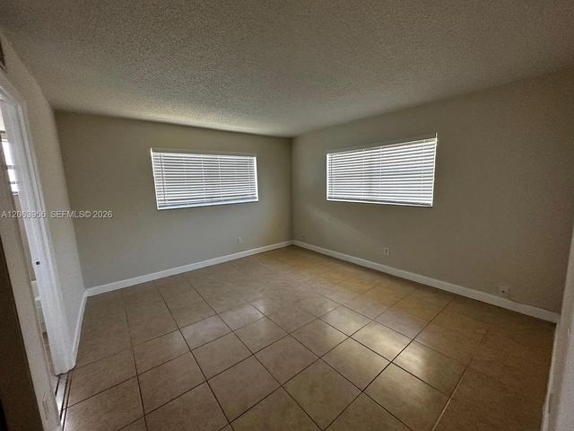 961 NW 45th Street 6, Deerfield Beach, FL 33064