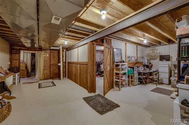 12213 Younker Road, Potosi, MO 63664