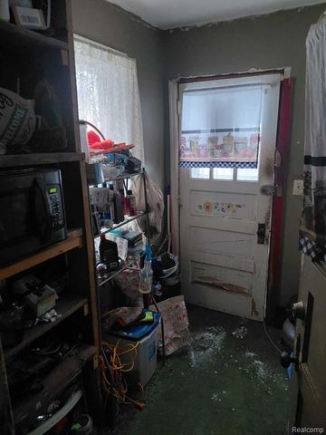 614 Coolidge Avenue, Iron River, MI 49935