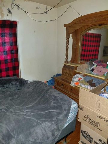 614 Coolidge Avenue, Iron River, MI 49935