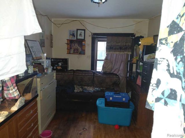 614 Coolidge Avenue, Iron River, MI 49935