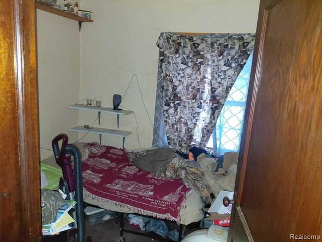 614 Coolidge Avenue, Iron River, MI 49935