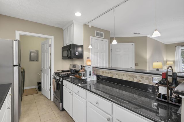 5315 Stonemeadow, D, Columbus, OH 43220