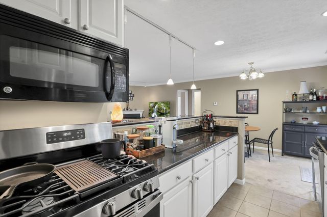 5315 Stonemeadow, D, Columbus, OH 43220
