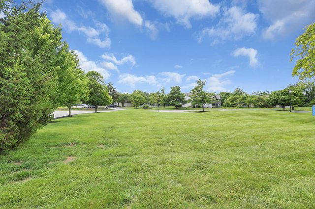 5315 Stonemeadow, D, Columbus, OH 43220