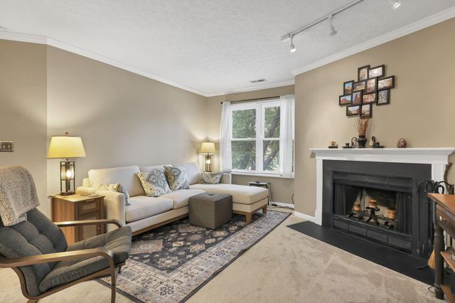 5315 Stonemeadow, D, Columbus, OH 43220