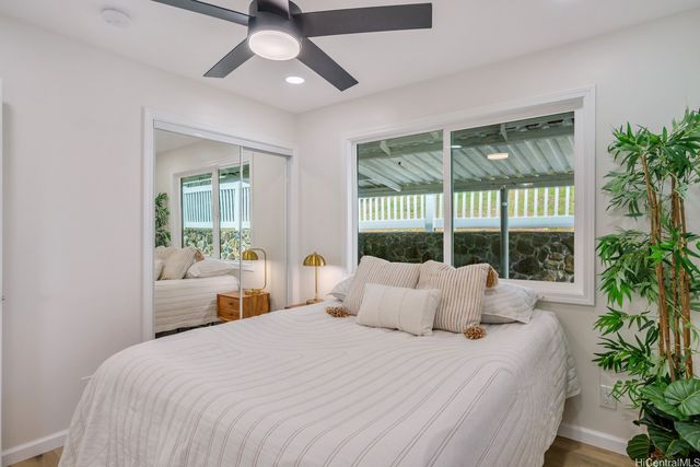 855 Kainoa Place, Honolulu, HI 96821