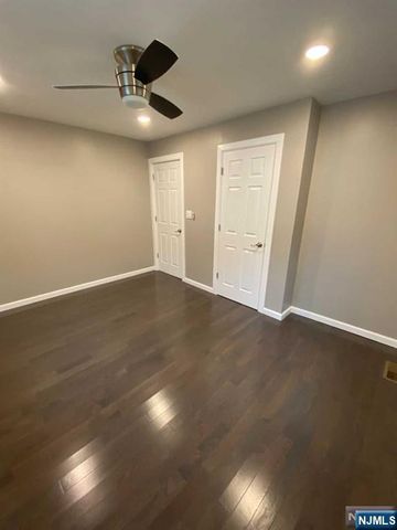 79 Ridgewood Avenue, Paramus, NJ 07652