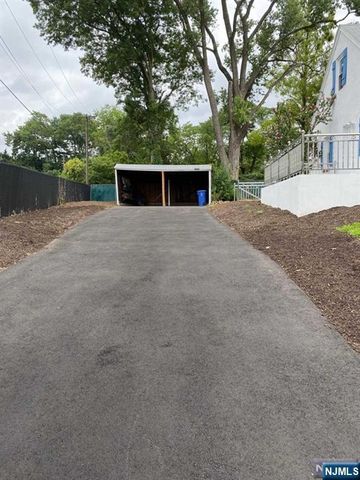 79 Ridgewood Avenue, Paramus, NJ 07652