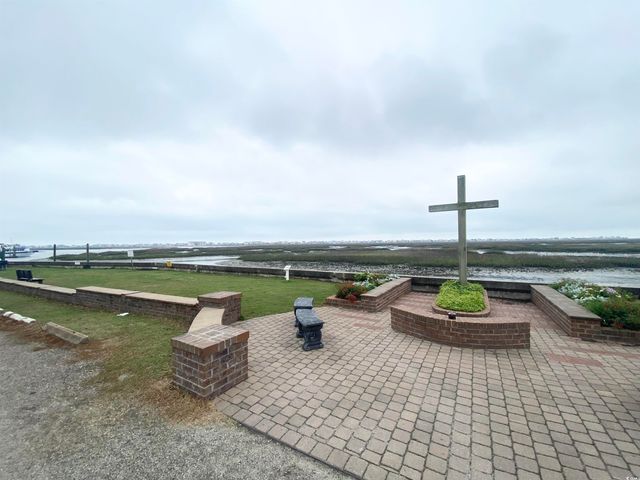 137 Pinnacle Dr., Murrells Inlet, SC 29576