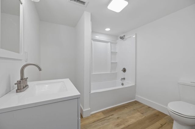 614 Shoemaker Street, Athens, TN 37303