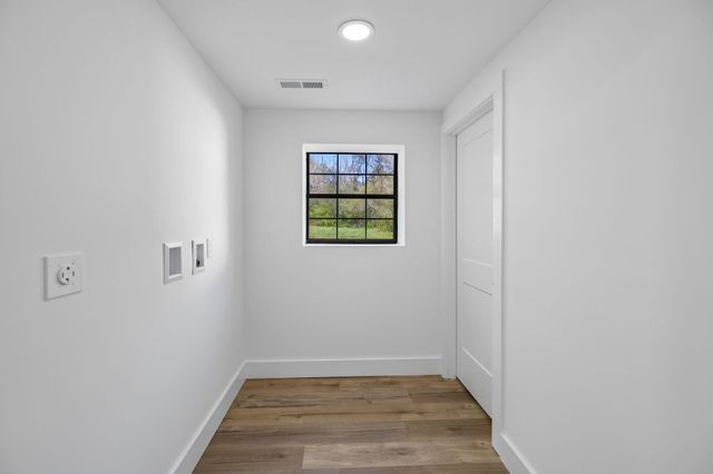 614 Shoemaker Street, Athens, TN 37303