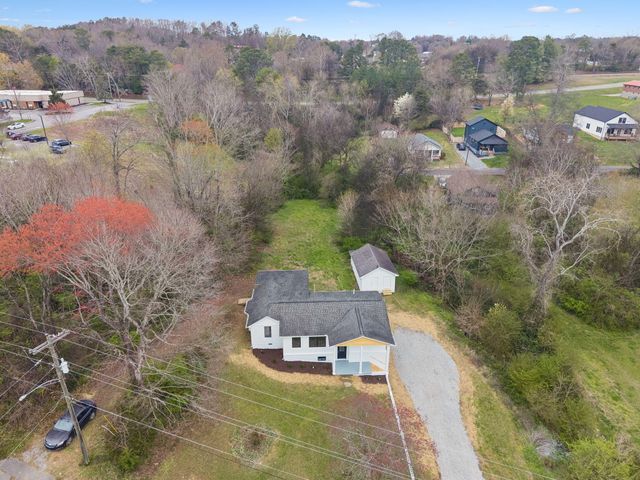 614 Shoemaker Street, Athens, TN 37303