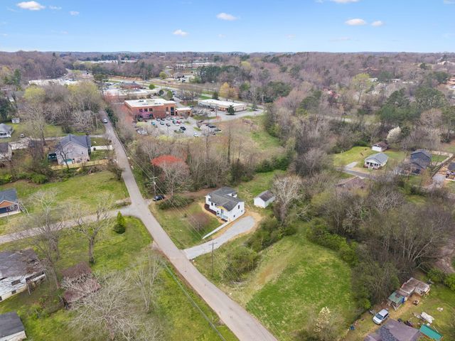 614 Shoemaker Street, Athens, TN 37303
