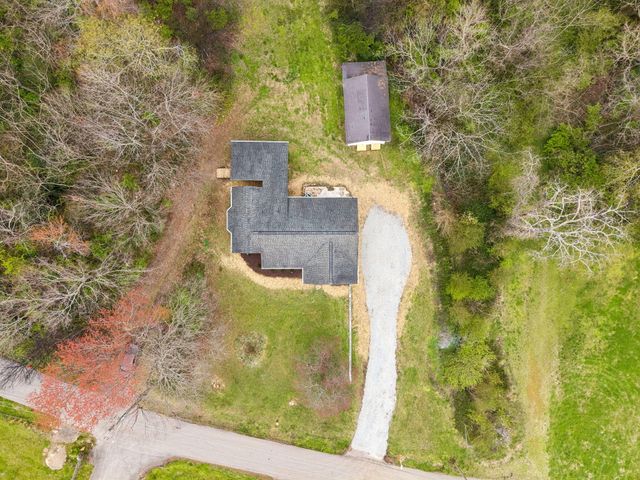 614 Shoemaker Street, Athens, TN 37303