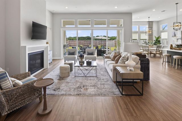 5017 Envy St, Roseville, CA 95747