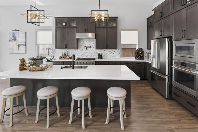 5017 Envy St, Roseville, CA 95747