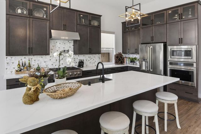 5017 Envy St, Roseville, CA 95747