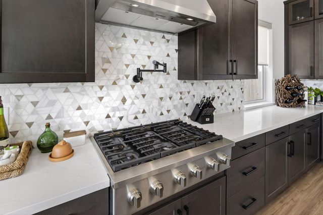 5017 Envy St, Roseville, CA 95747