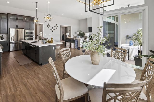 5017 Envy St, Roseville, CA 95747