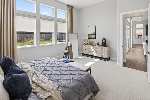 5017 Envy St, Roseville, CA 95747