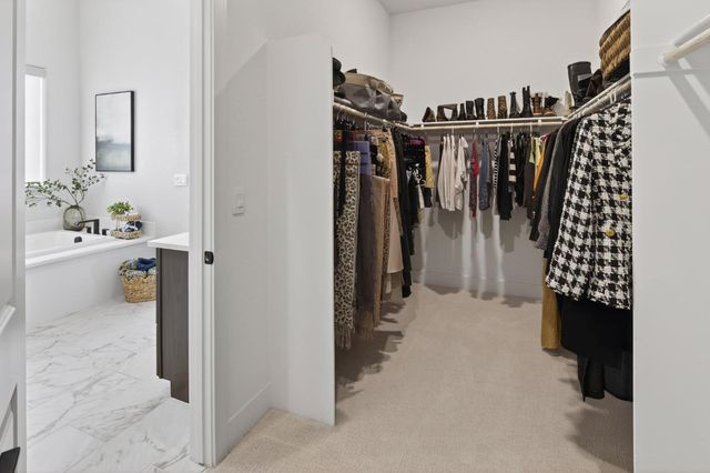 5017 Envy St, Roseville, CA 95747