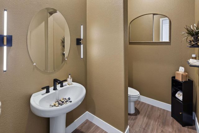 5017 Envy St, Roseville, CA 95747