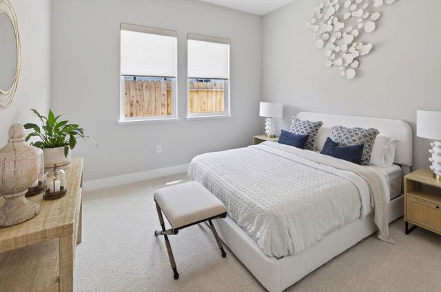 5017 Envy St, Roseville, CA 95747