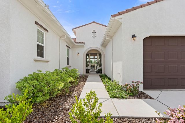 5017 Envy St, Roseville, CA 95747