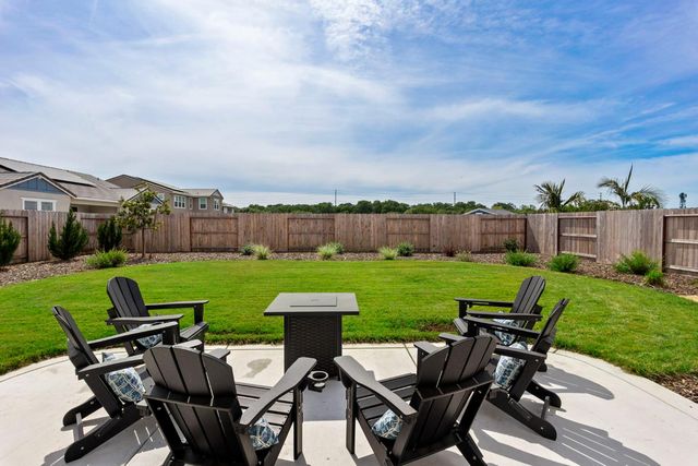 5017 Envy St, Roseville, CA 95747