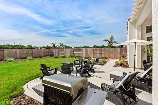 5017 Envy St, Roseville, CA 95747