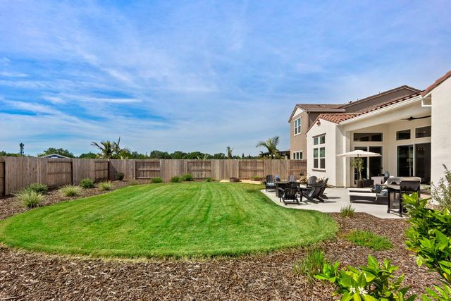 5017 Envy St, Roseville, CA 95747