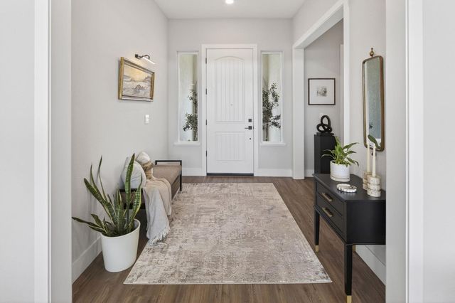 5017 Envy St, Roseville, CA 95747