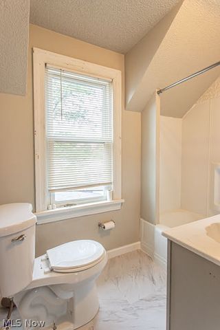 6714 Glendale Avenue, Youngstown, OH 44512