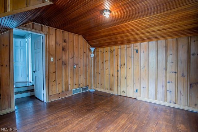 6714 Glendale Avenue, Youngstown, OH 44512