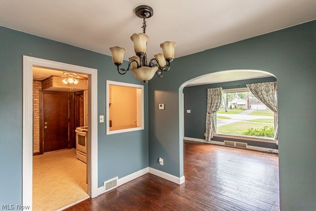 6714 Glendale Avenue, Youngstown, OH 44512