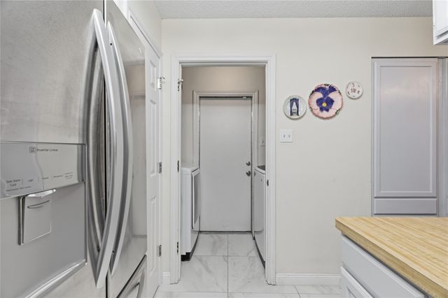 3002 Lynnwood Drive, Arlington, TX 76013