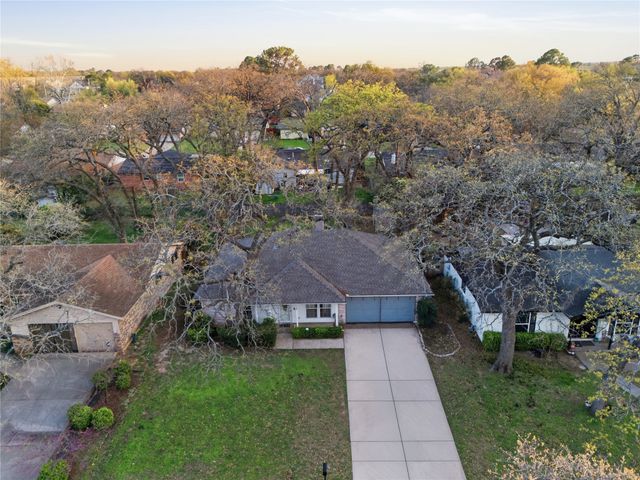 3002 Lynnwood Drive, Arlington, TX 76013