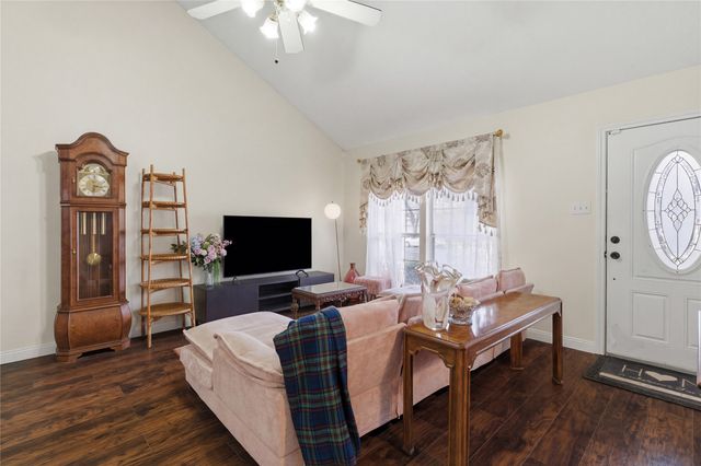 3002 Lynnwood Drive, Arlington, TX 76013