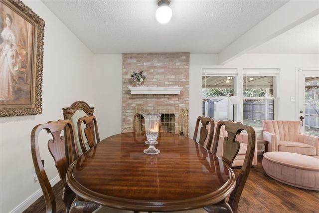 3002 Lynnwood Drive, Arlington, TX 76013