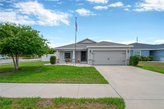 305 ST GEORGES CIRCLE, Eagle Lake, FL 33839