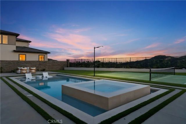 18411 Boulder Bluff, Silverado, CA 92676