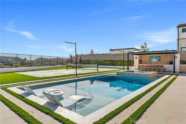 18411 Boulder Bluff, Silverado, CA 92676