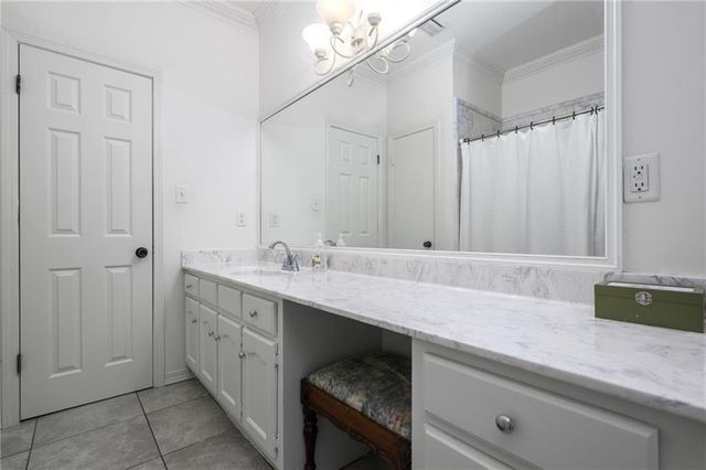 10353 Easthill Drive, Mobile, AL 36695