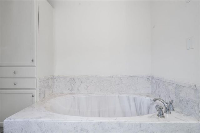 10353 Easthill Drive, Mobile, AL 36695