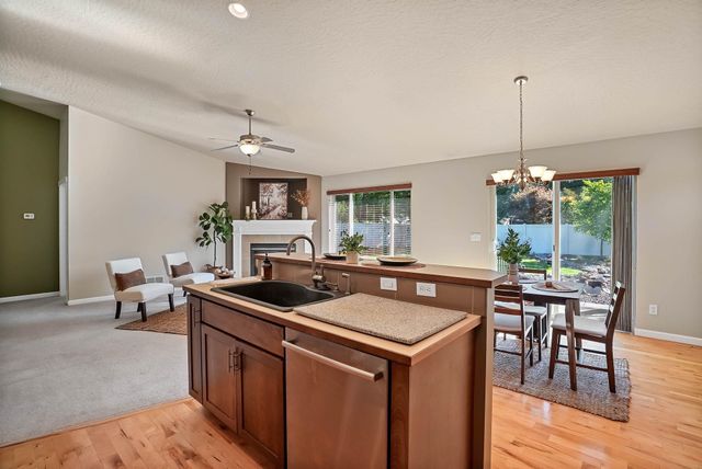 1790 N Winchester St, Liberty Lake, WA 99019