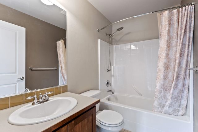 1790 N Winchester St, Liberty Lake, WA 99019