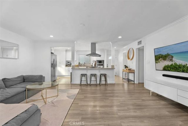 195 Broadway, Costa Mesa, CA 92627